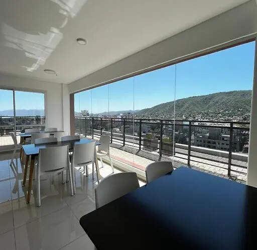 Departamento En Villa Carlos Paz - Leonardo